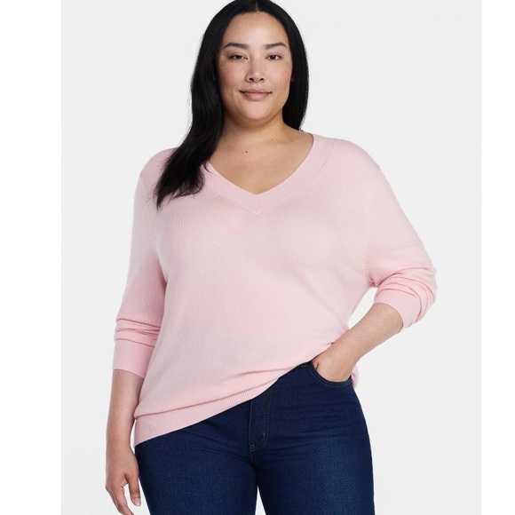 Women's Pink V-Neck Sweater - Picture 2 of 5